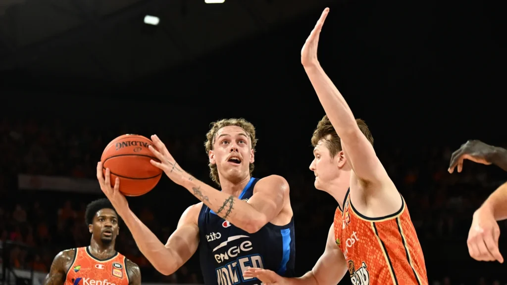 Melbourne United vs Cairns Taipans match player stats